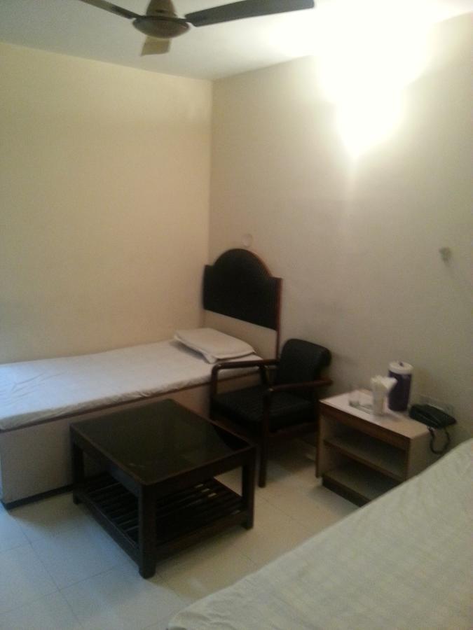 Hotel Greens Ludhiana Exterior photo
